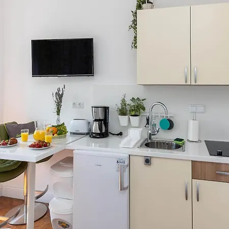 Kaiserin Apartman *